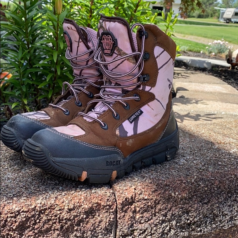 Women’s rocky boot